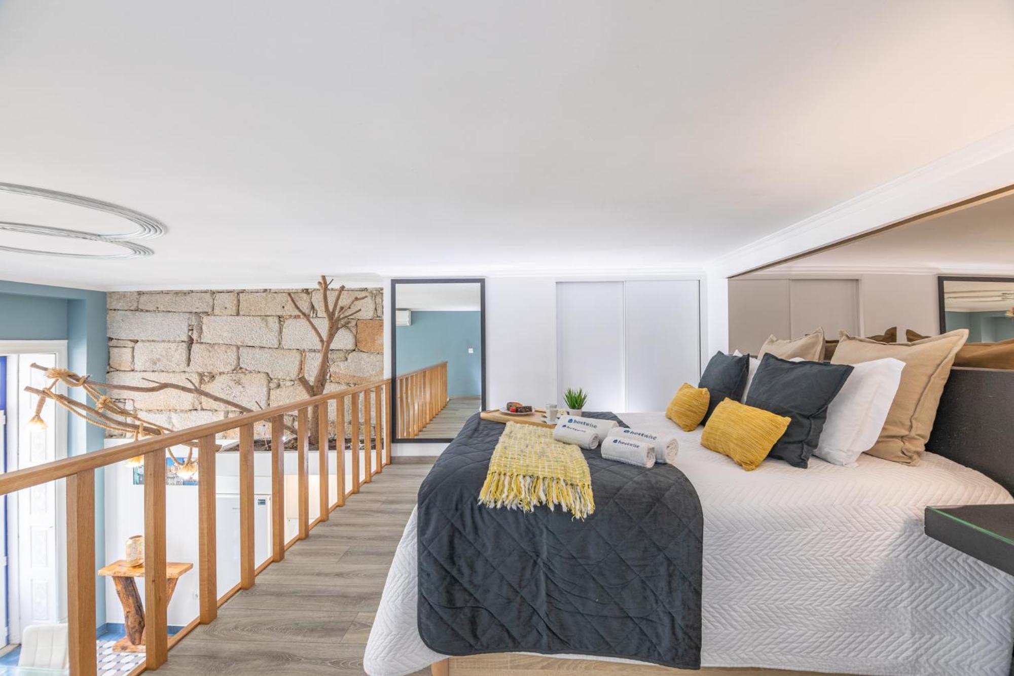 Апартаменты Deluxe Spacious Flats W Mezzanine By Host Wise Порту Экстерьер фото