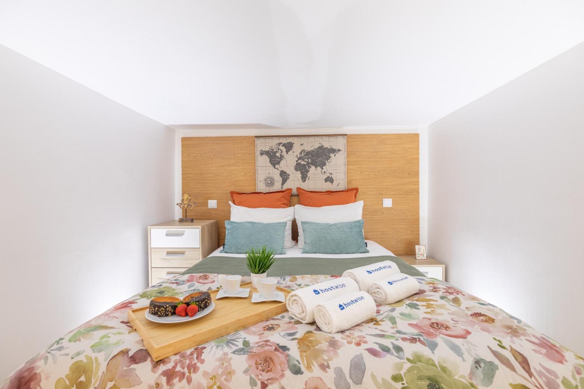 Апартаменты Deluxe Spacious Flats W Mezzanine By Host Wise Порту Экстерьер фото